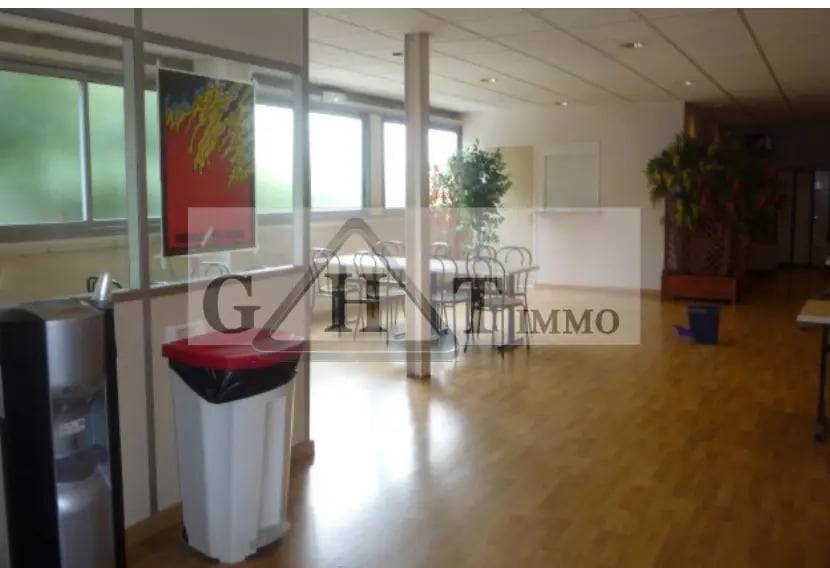 Industriel/Logistique dans Chennevières-sur-Marne à vendre - Photo intérieure – Image 2 sur 3