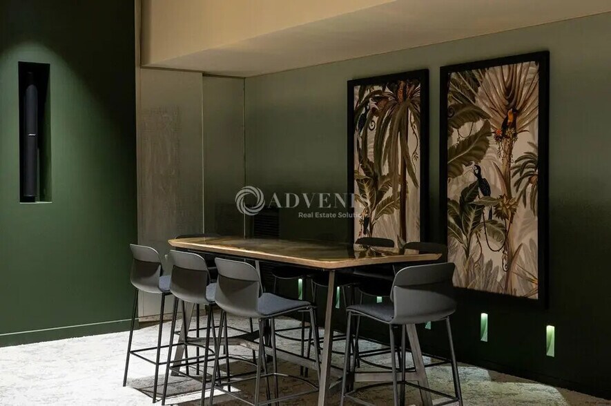 Bureau dans Courbevoie à louer - Photo de l’immeuble – Image 3 sur 16