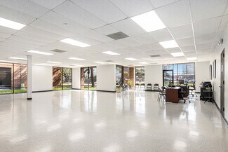 Plus de détails pour 10635 Richmond Ave, Houston, TX - Coworking à louer