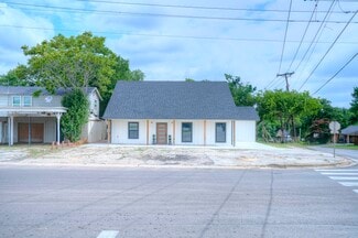 Plus de détails pour 4700 Barbara Rd, River Oaks, TX - Bureau à vendre