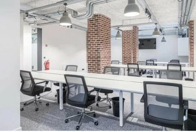 Plus de détails pour 52 Rue Du Faubourg Montmartre, Paris - Bureau à louer