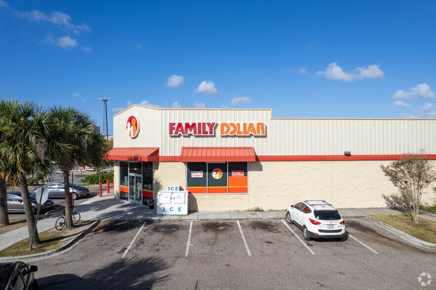 233 State St E, Jacksonville, FL à louer - Photo de l’immeuble – Image 2 sur 11