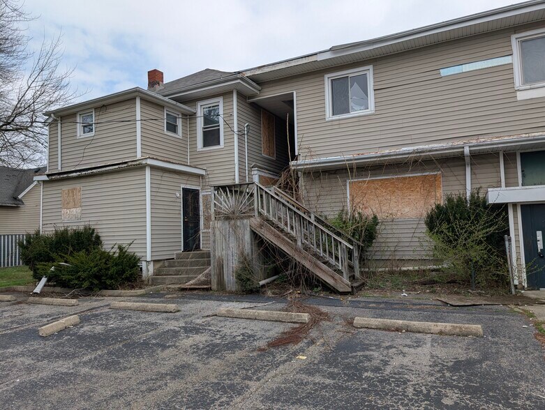 2430-2440 Bowser Ave, Fort Wayne, IN à vendre - Photo de l’immeuble – Image 2 sur 26