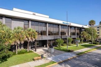 Plus de détails pour 230 N Woodland Blvd, Deland, FL - Bureau à vendre