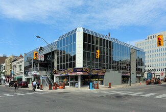 Plus de détails pour 208-210 Dundas St, London, ON - Bureau à vendre