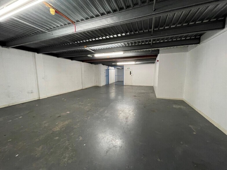 30-32 Chapel St, Chorley à vendre - Photo intérieure – Image 3 sur 3