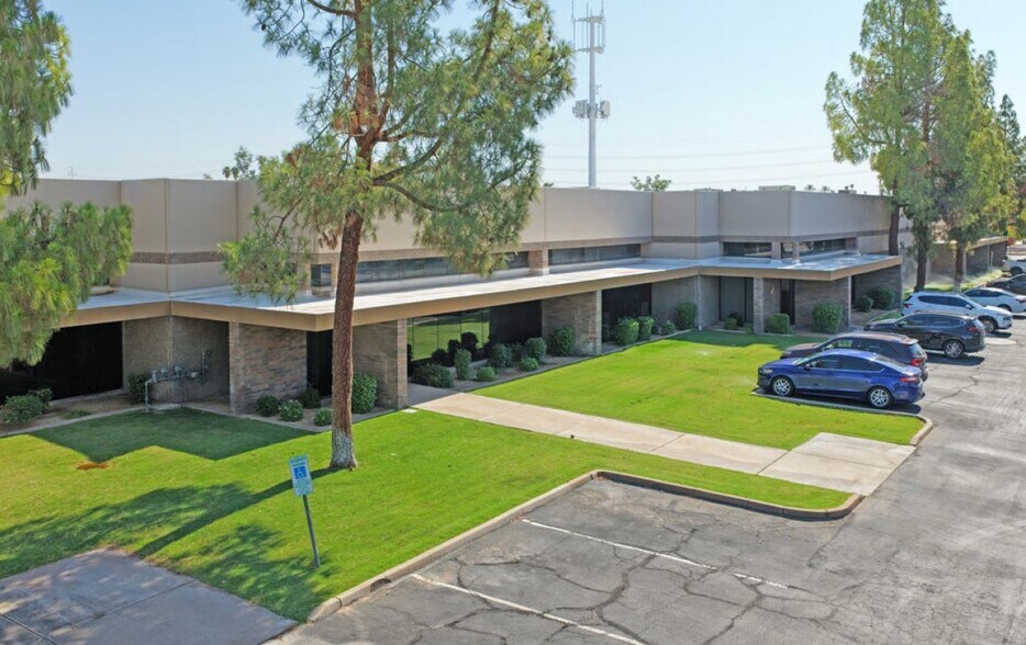 528 W 21st St, Tempe, AZ à vendre - Photo de l’immeuble – Image 2 sur 3