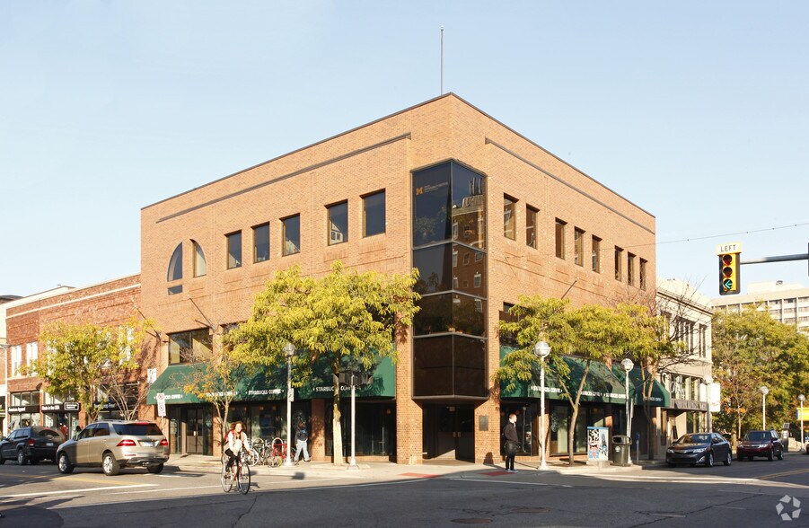 625 E Liberty St, Ann Arbor, MI à louer - Photo principale – Image 1 sur 17