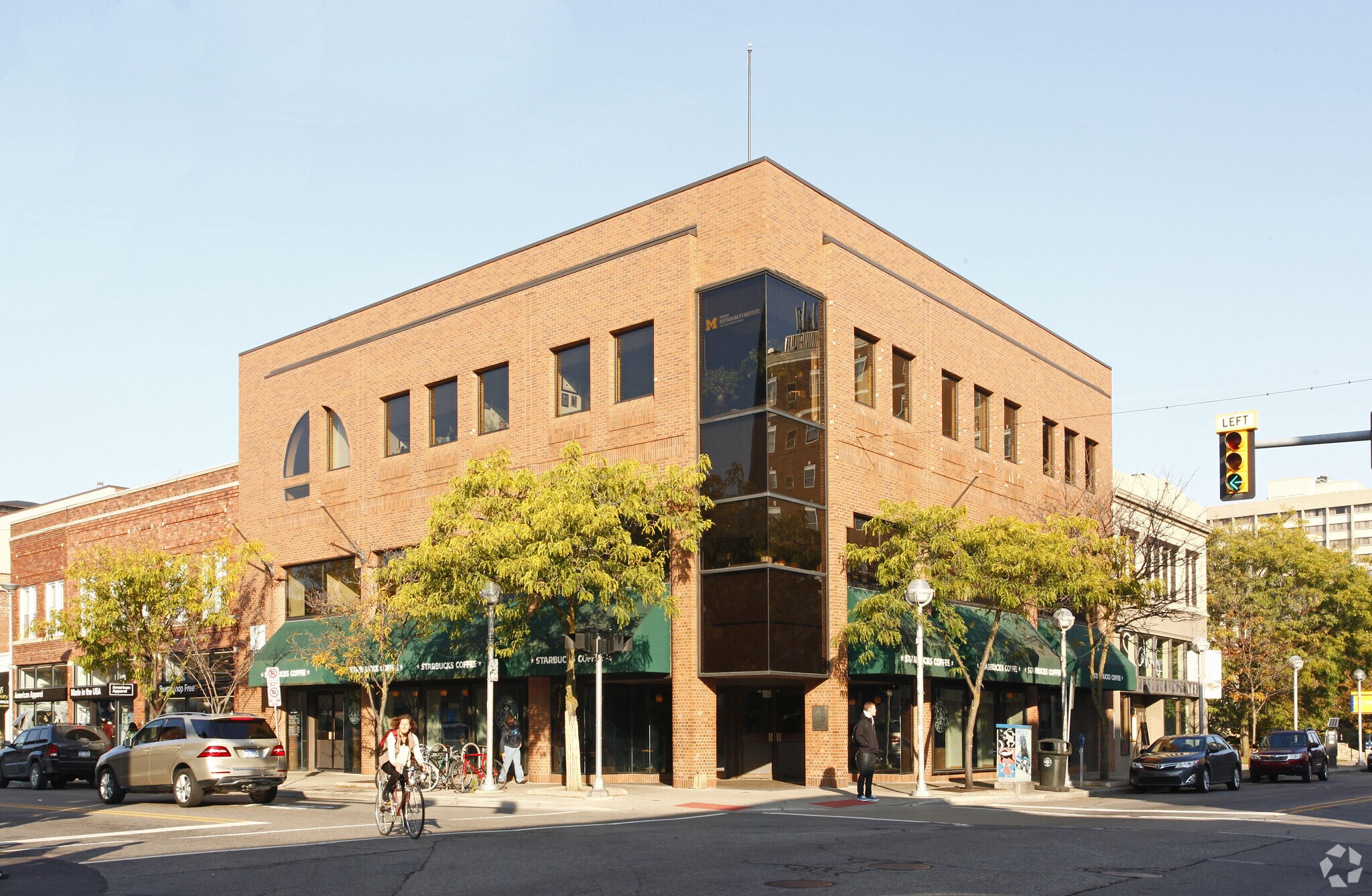 625 E Liberty St, Ann Arbor, MI à louer Photo principale– Image 1 sur 18