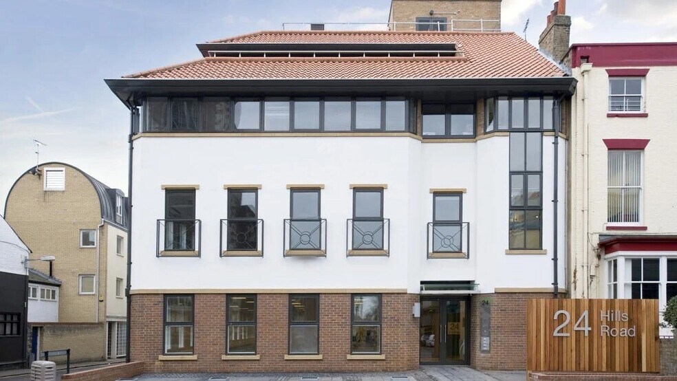 24 Hills Rd, Cambridge à louer - Photo de l’immeuble – Image 2 sur 5