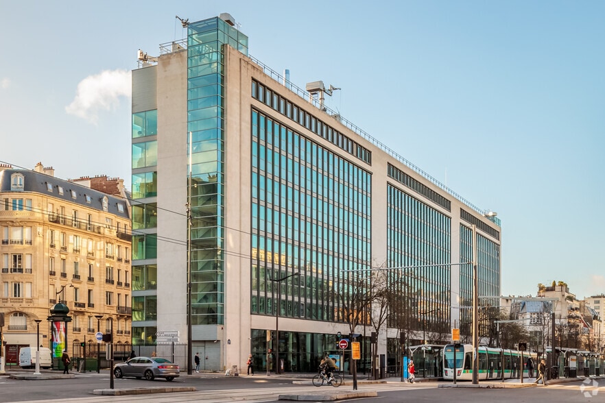 13 Ter Boulevard Berthier, Paris à louer - Photo de l’immeuble – Image 2 sur 12
