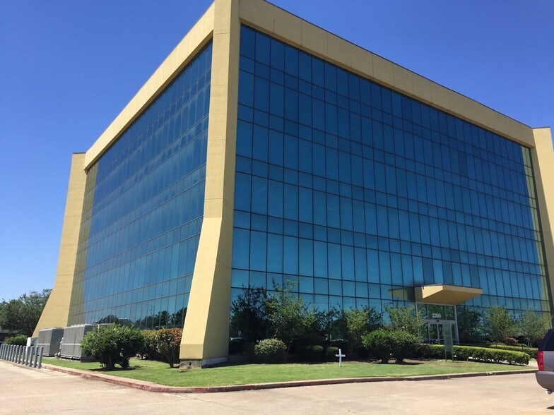 2300 Highway 365, Nederland, TX à louer - Photo de l’immeuble – Image 2 sur 3