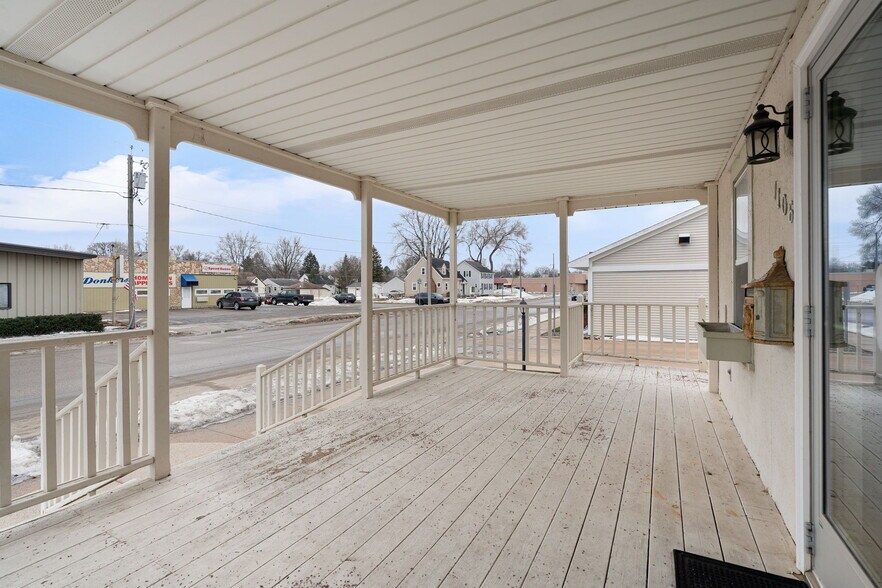 1106 1st Ave SW, Austin, MN à vendre - Photo de l’immeuble – Image 2 sur 22