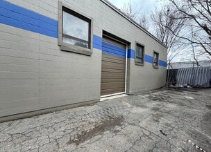 104-106 Hicks Ave, Medford, MA à louer Photo de l’immeuble– Image 2 sur 4