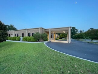 Plus de détails pour 1308 S 4th St, Hartsville, SC - Bureau à vendre
