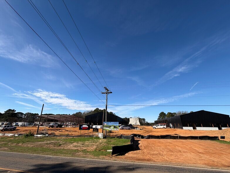 1648 FM 450, Hallsville, TX à louer - Photo de l’immeuble – Image 2 sur 3