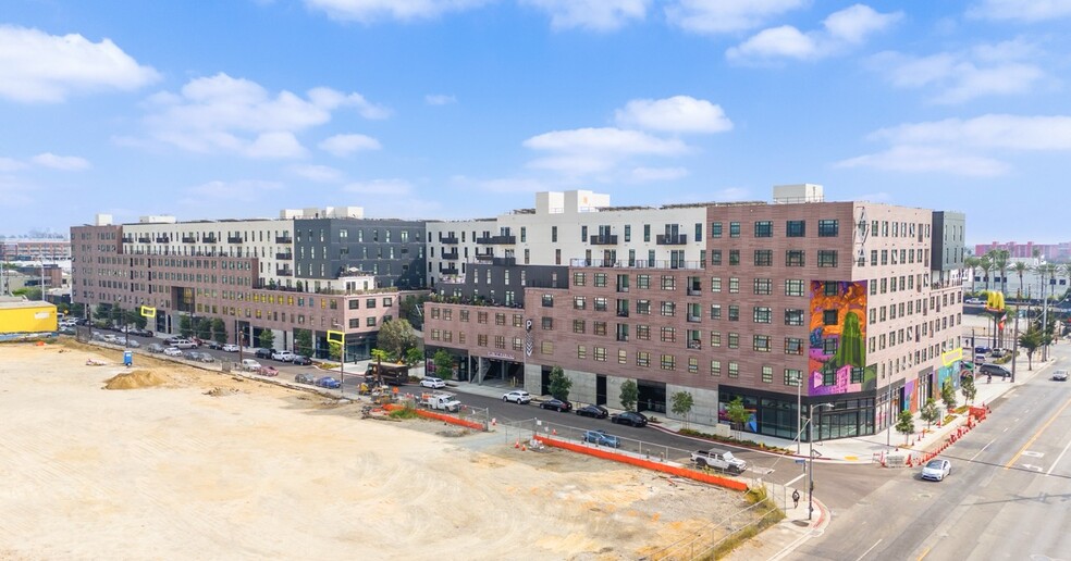 1540 Industrial St, Los Angeles, CA à louer - Photo de l’immeuble – Image 2 sur 9