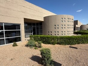 8341 E Evans Rd, Scottsdale, AZ à louer Photo intérieure– Image 2 sur 2