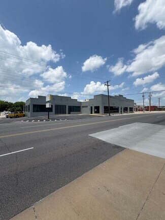 Plus de détails pour 9101 N Western Ave, Oklahoma City, OK - Local d'activités à louer