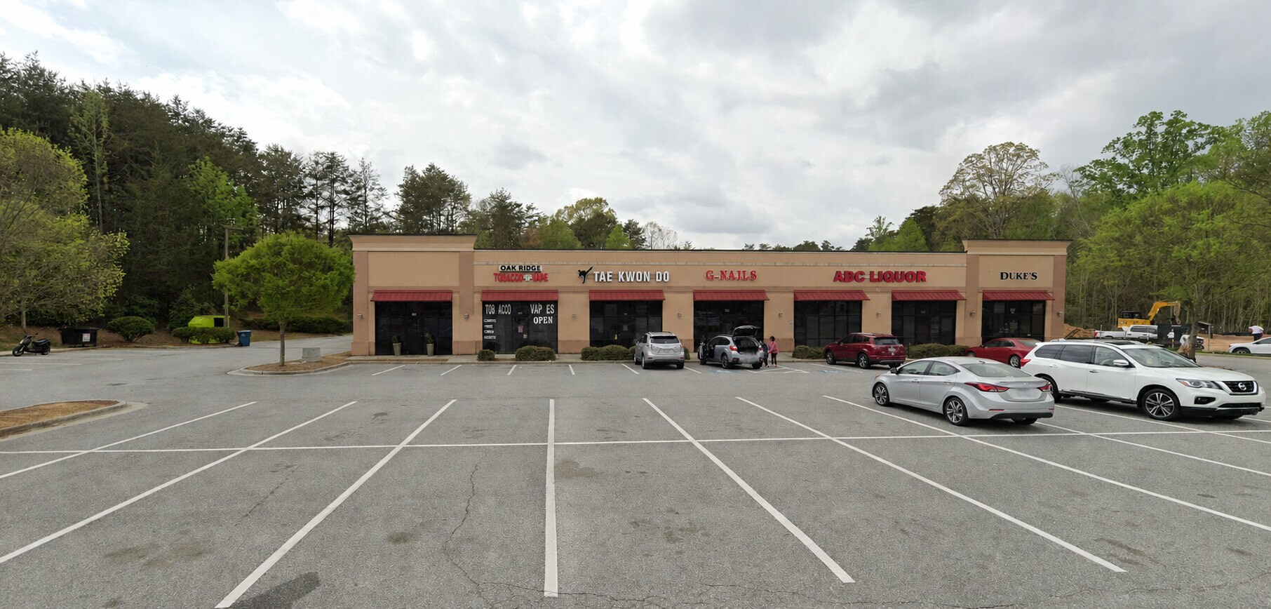 2309 Fleming Rd, Greensboro, NC à louer Photo de l’immeuble– Image 1 sur 6