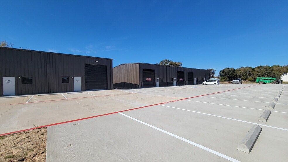 5988 TX 34, Quinlan, TX à louer - Photo de l’immeuble – Image 2 sur 7