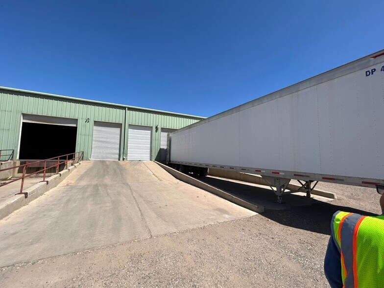 100 E 9th St, Douglas, AZ à louer - Photo de l’immeuble – Image 2 sur 33