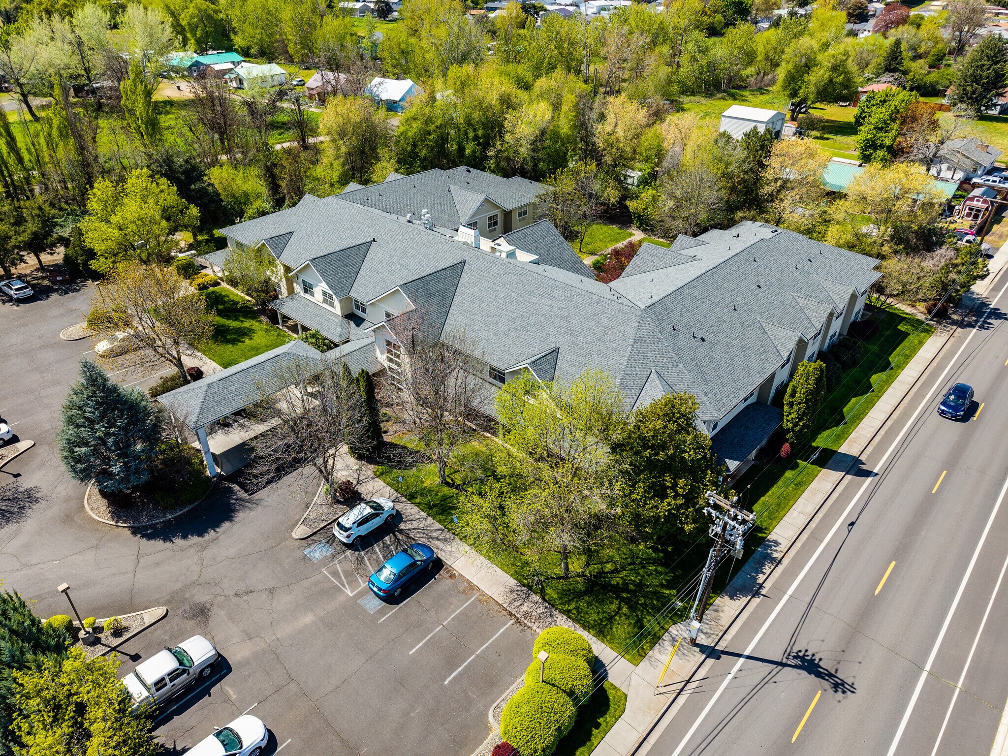 1601 Southgate Pl, Pendleton, OR à vendre Photo principale– Image 1 sur 10