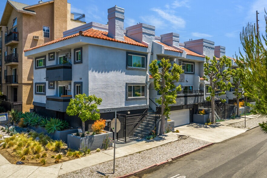 1500 Venice Blvd, Venice, CA à vendre - Photo de l’immeuble – Image 1 sur 8