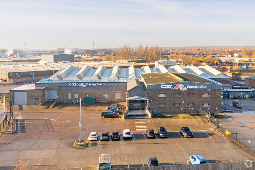 Freightliner Rd, Hull à louer - Photo de l’immeuble – Image 2 sur 4
