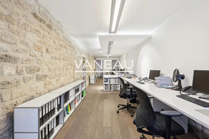 Bureau dans Paris à vendre - Photo de l’immeuble – Image 2 sur 8