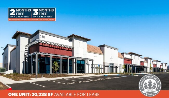 Plus de détails pour 3211 Mission Oaks Blvd, Camarillo, CA - Industriel/Logistique à louer
