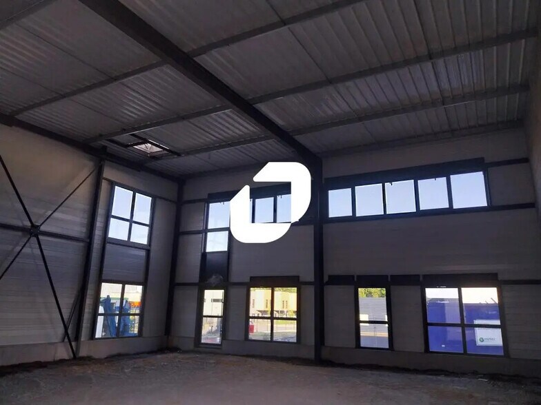 5 Rue Hermès, GRANDCHAMP-DES-FONTAINES à vendre - Photo de l’immeuble – Image 1 sur 4