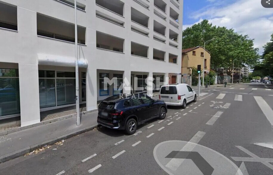 Local commercial dans Lyon à vendre - Photo de l’immeuble – Image 3 sur 3