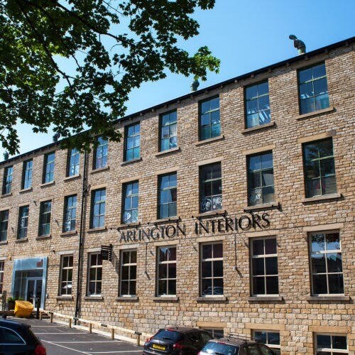 83-85 Town St, Pudsey à louer - Photo de l’immeuble – Image 1 sur 4