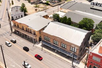 Plus de détails pour 1425 S Flores St, San Antonio, TX - Local commercial à vendre