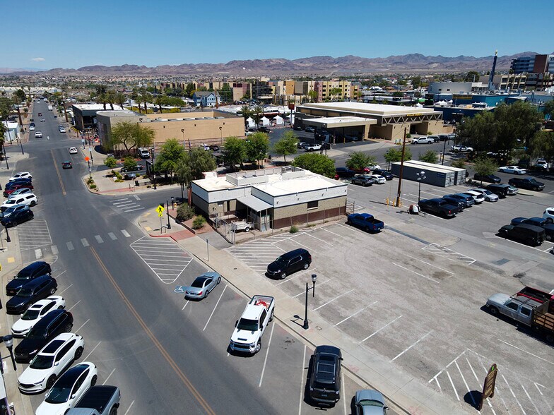 108 Market St, Henderson, NV à vendre - Photo de l’immeuble – Image 3 sur 12