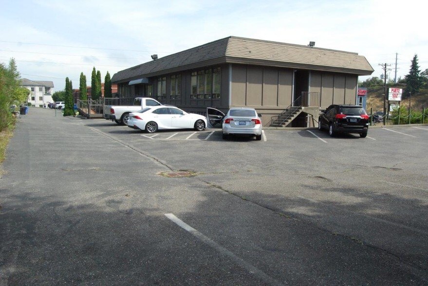 6430 Tacoma Mall Blvd, Tacoma, WA à louer - Photo de l’immeuble – Image 3 sur 3