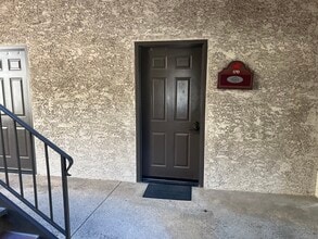 1200 Paseo Camarillo, Camarillo, CA à louer Photo intérieure– Image 1 sur 21