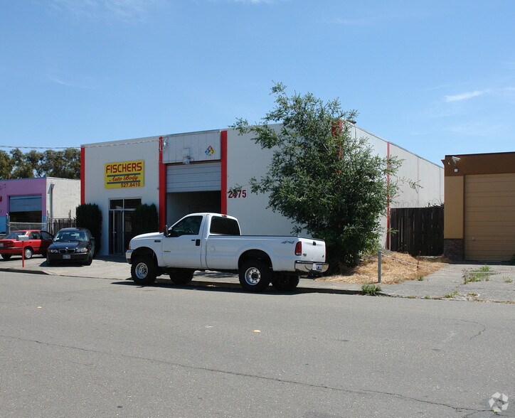 2475 Bluebell Dr, Santa Rosa, CA à louer - Photo de l’immeuble – Image 3 sur 73