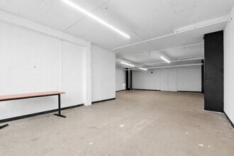 3333 Boul Crémazie E, Montréal, QC à louer Photo intérieure– Image 2 sur 6