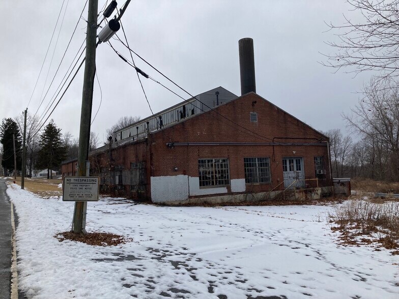 300 Russell Rd, Wethersfield, CT à vendre - Photo de l’immeuble – Image 3 sur 4