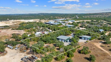 217 Southern Dr, Johnson City, TX à louer Aérien– Image 2 sur 25