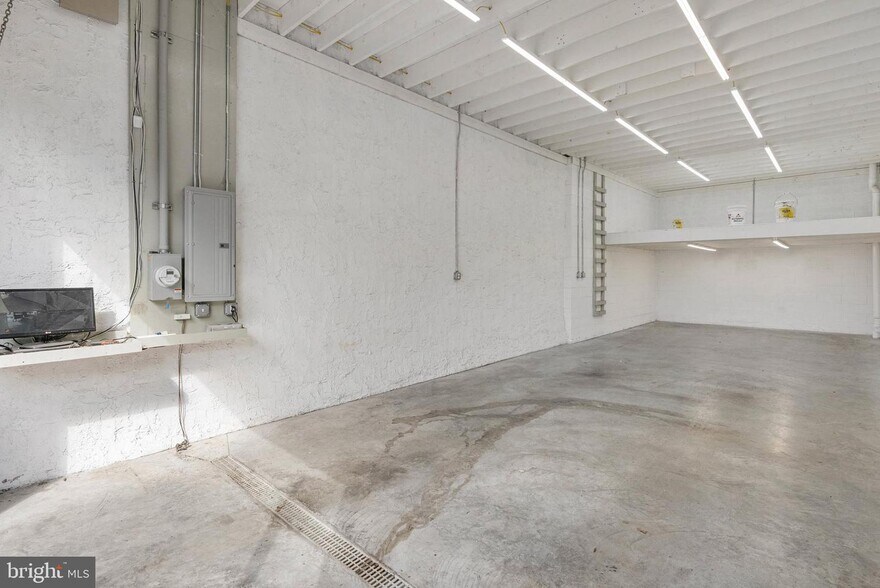 2664 Mercer st, Philadelphia, PA à vendre - Photo de l’immeuble – Image 3 sur 10