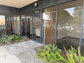 1070 E Dominguez St, Carson, CA à louer Photo intérieure– Image 1 sur 6