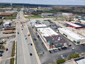 2000 W Main St, St Charles, IL - VUE AÉRIENNE  vue de carte