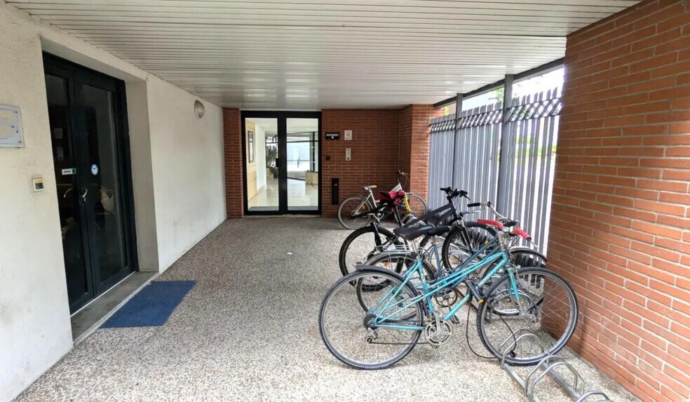 Bureau dans Blagnac à vendre - Photo de l’immeuble – Image 3 sur 12