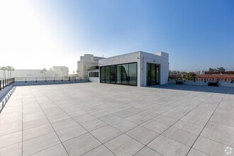 9632-9648 Brighton Way, Beverly Hills, CA à louer Photo intérieure– Image 1 sur 9