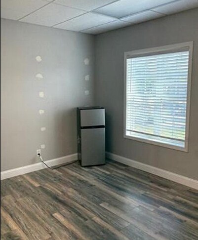 1111 Shive Ln, Bowling Green, KY à vendre - Photo de l’immeuble – Image 3 sur 8