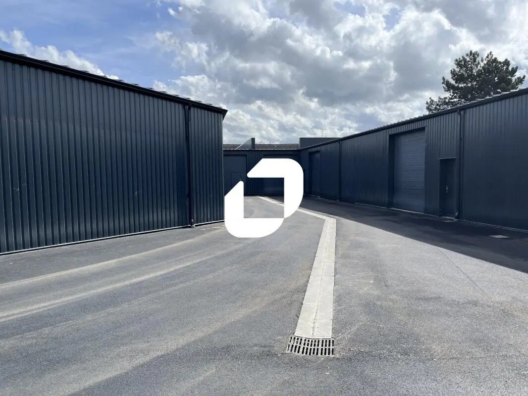 Local d’activités dans Wingles à louer Photo de l’immeuble– Image 1 sur 5