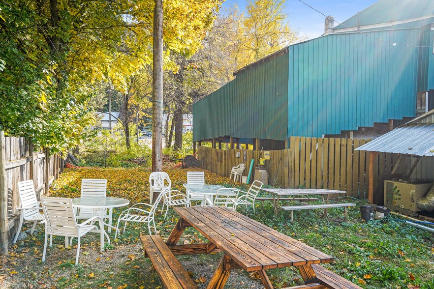 4976 WA-25 Hwy, Hunters, WA à vendre - Photo de l’immeuble – Image 3 sur 35